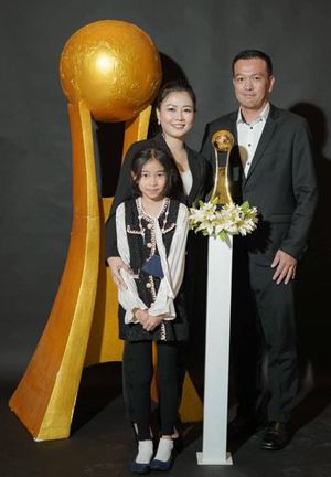 Family with trophy